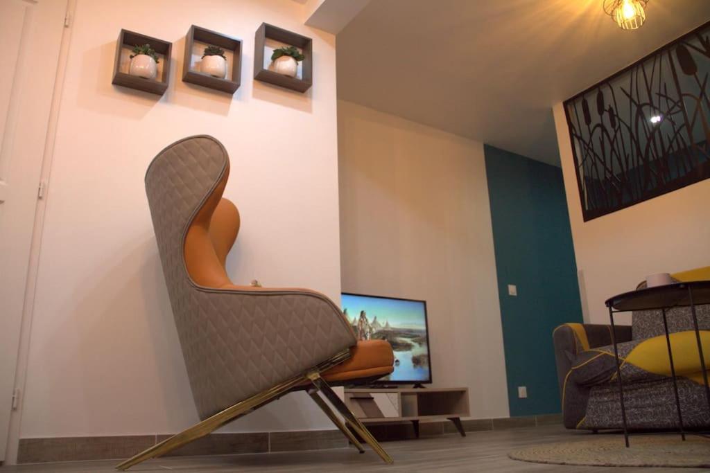 Logement Cosy - Proche Du Prado Bourges Eksteriør bilde